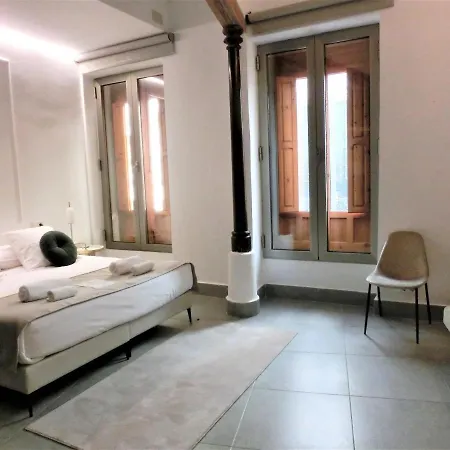 Les Monges Palace Boutique Szálloda