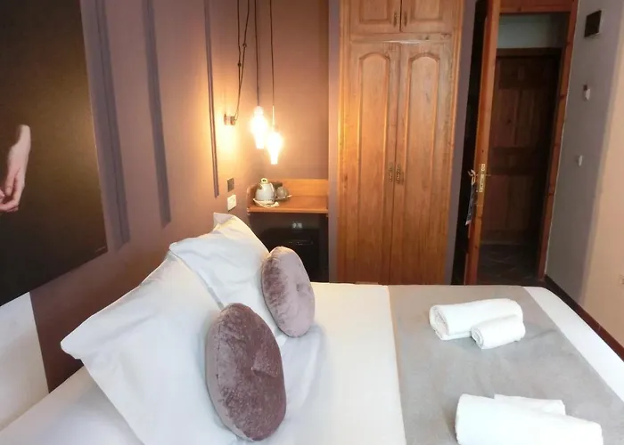 Les Monges Palace Boutique