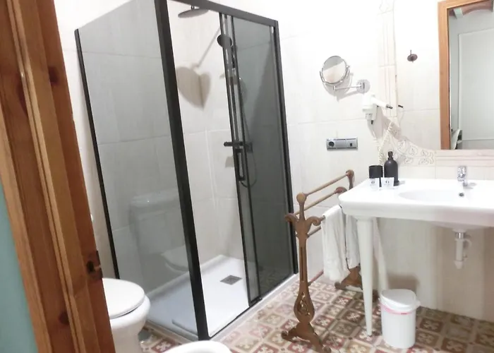 Les Monges Palace Boutique