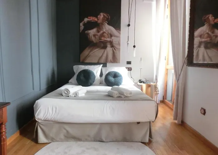 Les Monges Palace Boutique Hotell