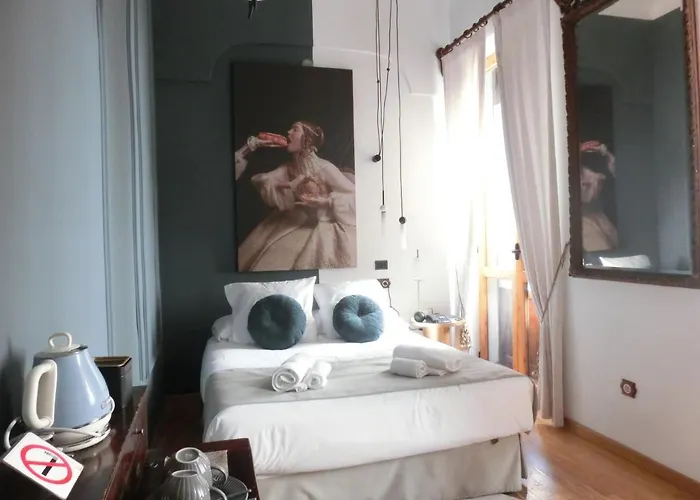 Les Monges Palace Boutique Hotell