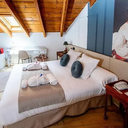 Les Monges Palace Boutique Szálloda 3*